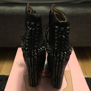 Jeffrey Campbell Damsel Cross Spike Booties